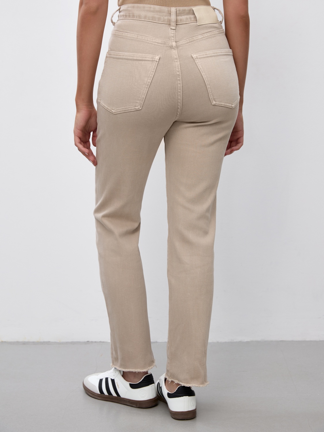 Джинсы SLIM